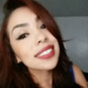 Meet your Posher, Yanet